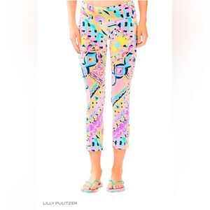 Lilly Pulitzer Luxletic UPF 50+ Weekender Crop Leggings Women's Pink Blue Geo